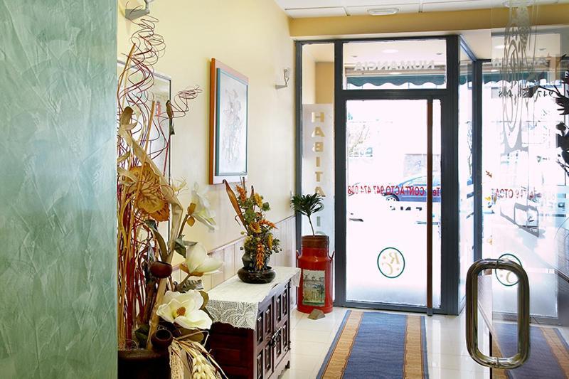 Alojamiento Numancia Pension บูร์โกส ภายนอก รูปภาพ